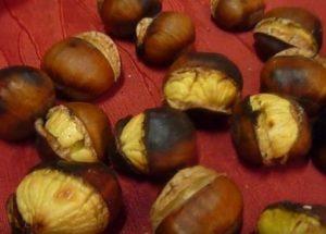 All about how to roast chestnuts at home: a recipe with a photo