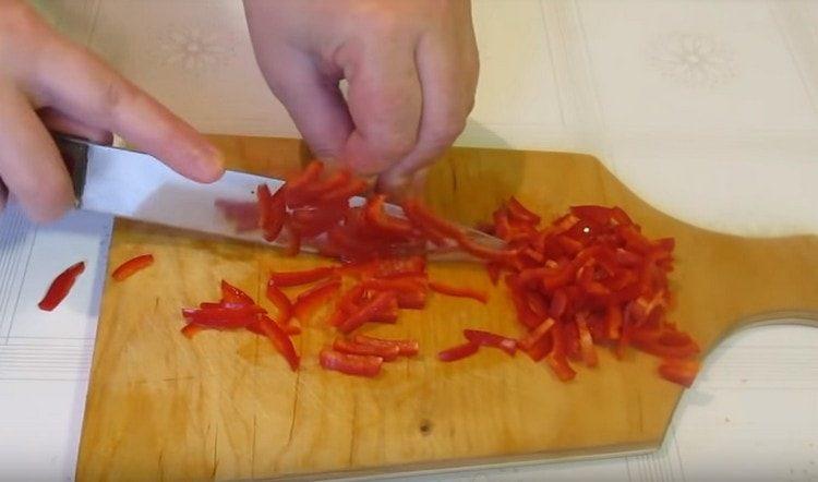 chop the bell peppers.