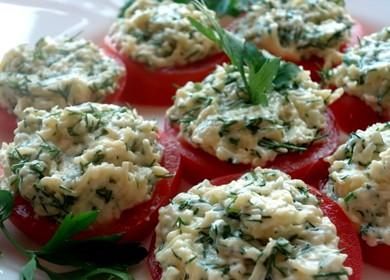 Tomato appetizer with cheese and garlic 🍅