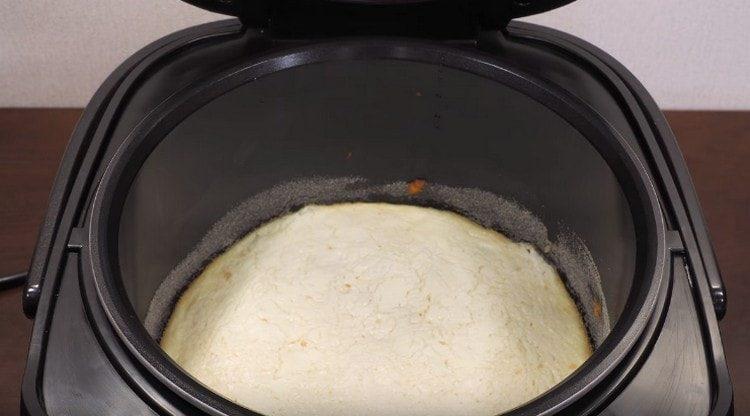 Une casserole prête pendant 15 à 20 minutes doit être laissée dans une cocotte.