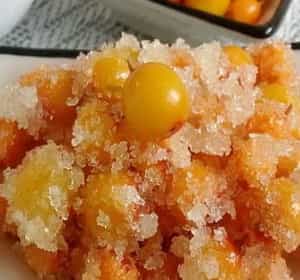 Saveur et santé d'argousier avec du sucre pour l'hiver sans cuisson