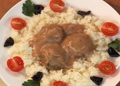  Meatballs with ом Rice and School Gravy