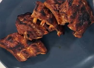 Tender pork ribs in the oven 
