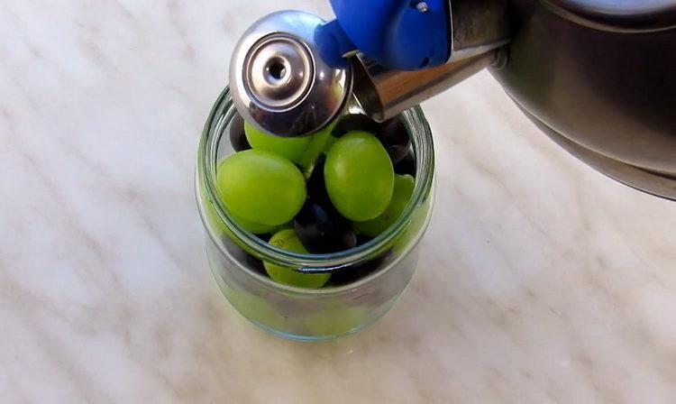 Just a pickled grape recipe for the winter