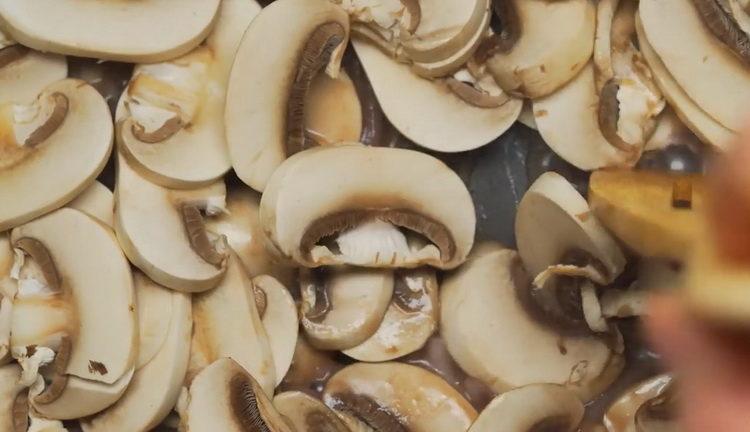 fry the mushrooms