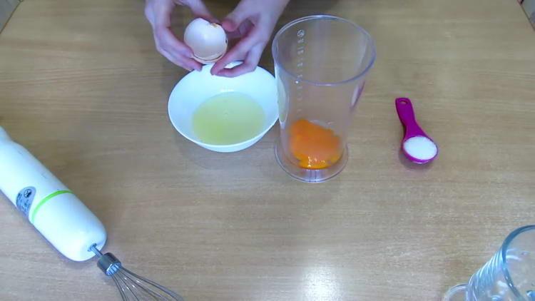 we separate the yolks from the proteins