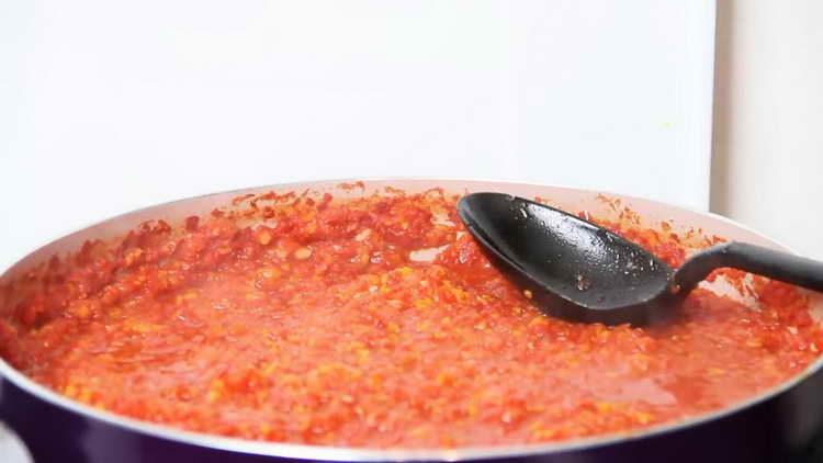 envoyer la sauce tomate aux légumes