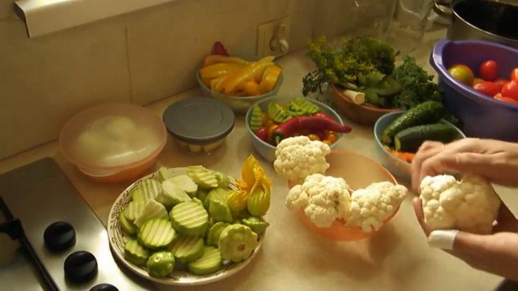 Preparing canning for the winter