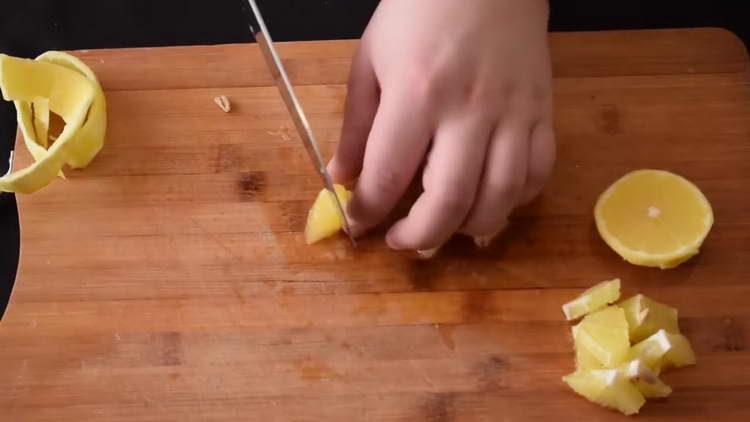 chop the flesh of lemon