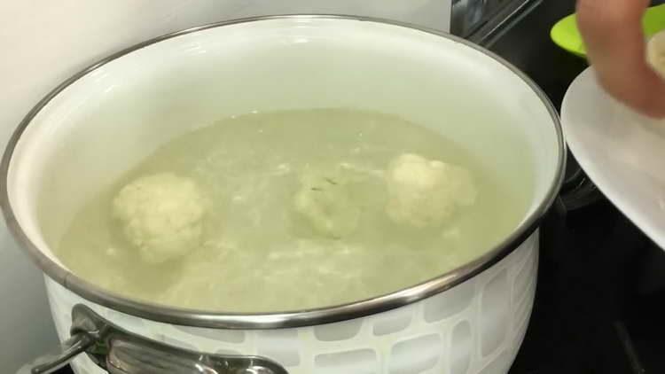put cauliflower in a pan