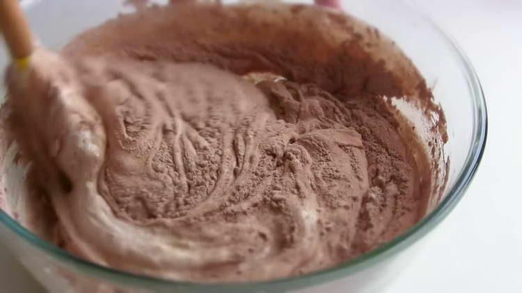 mix flour with cocoa