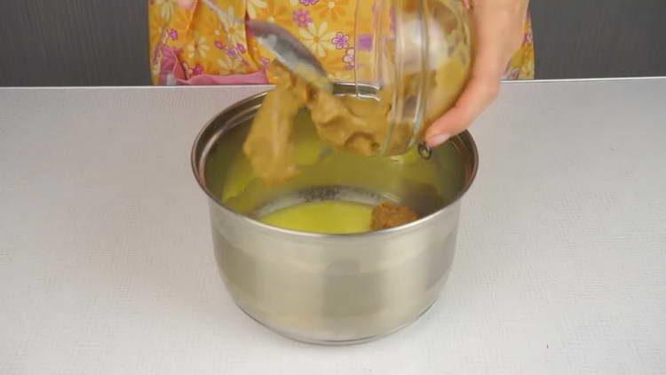 pour condensed milk with oil