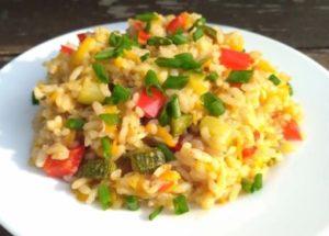 recette de riz délicieux avec des légumes