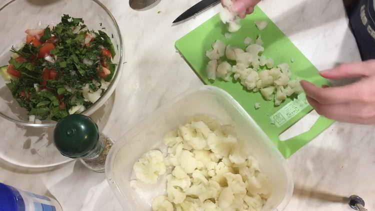 chop cabbage