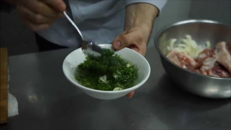 mezclar verduras y ajo