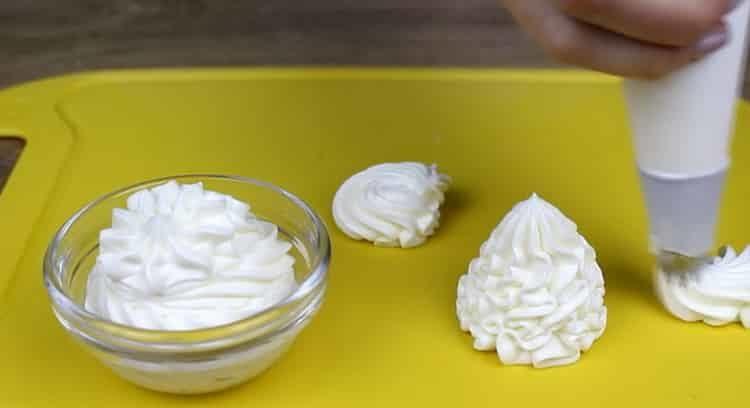 Pastel de crema agria para una receta paso a paso con foto