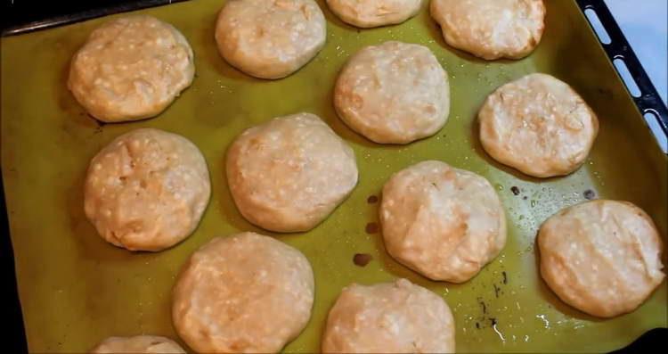 envoyer des gâteaux au fromage au four