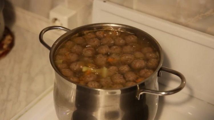 faire bouillir les boulettes de viande