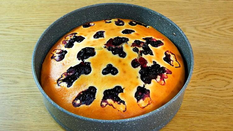 la tarte aux groseilles est prête