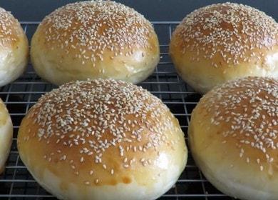 The most delicious buns  with sesame seeds