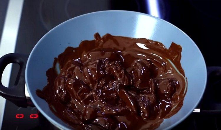 We drown chocolate in a water bath.