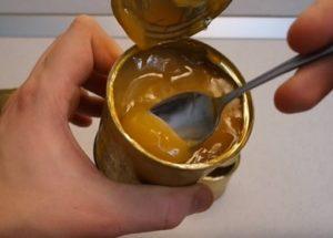 All about how to cook condensed milk at home.