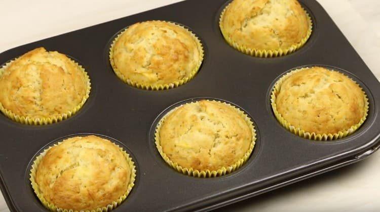 Banana muffins are baked quickly.