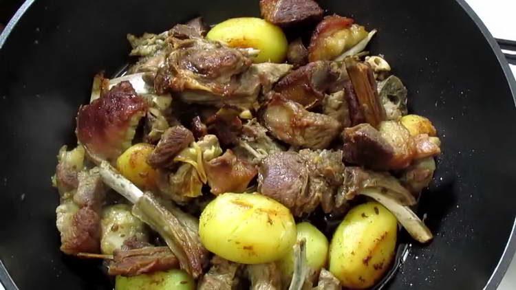 lamb with potatoes