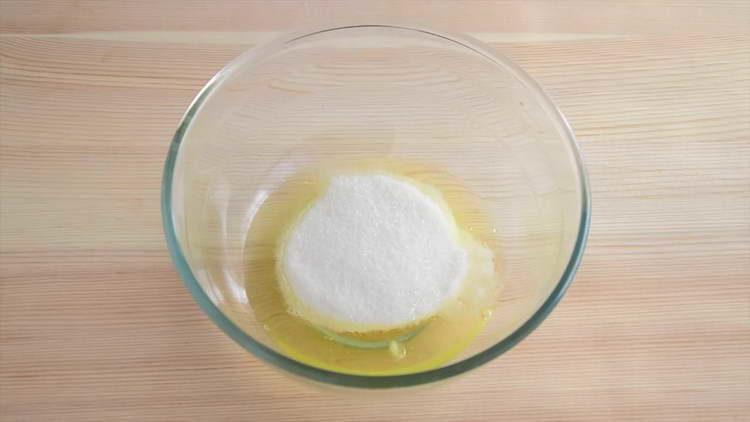 pour sugar into protein