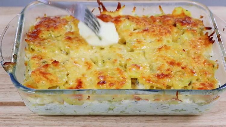 Fragrant potatoes with sour cream in the oven