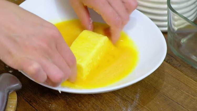 Enveloppez la crème dans l'œuf