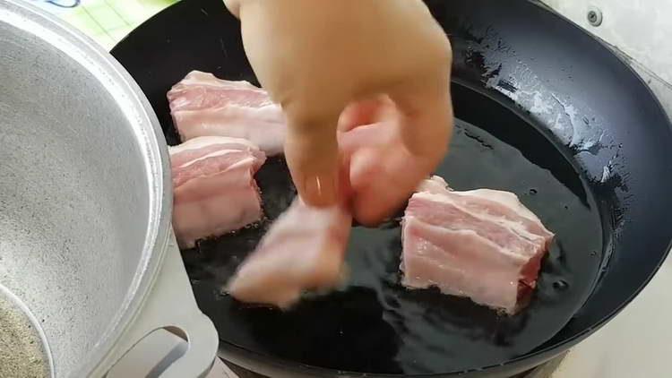 freír carne