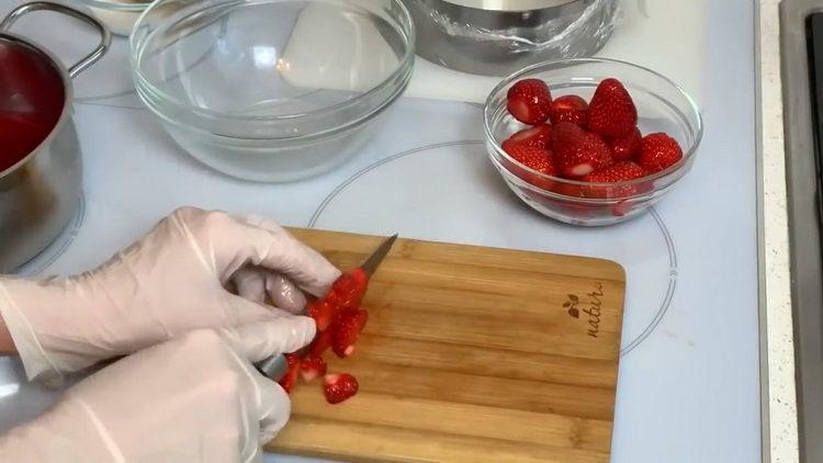 cut berries