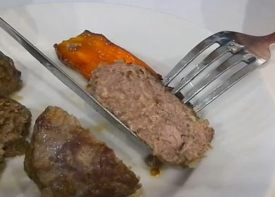 Chuletas de cordero sabrosas  - kebab horneado