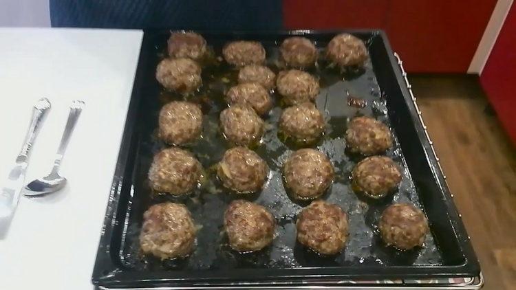 Côtelettes d'agneau selon une recette pas à pas avec photo