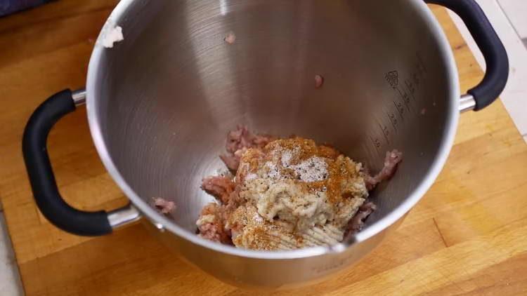 add salt to the minced meat