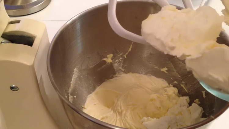 add cottage cheese to the mixer