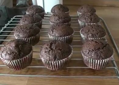 Los más deliciosos cupcakes de chocolate  receta de Andy Chef