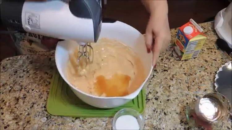 pour honey into the cream