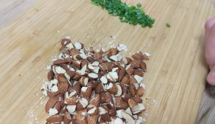 chop almonds