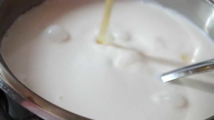 pour gelatin into cream