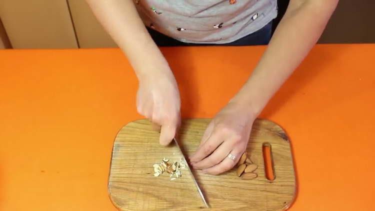 finely chop the almonds