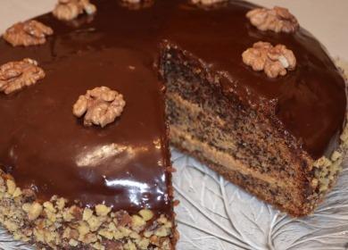 Tasty cake with nuts  and condensed milk