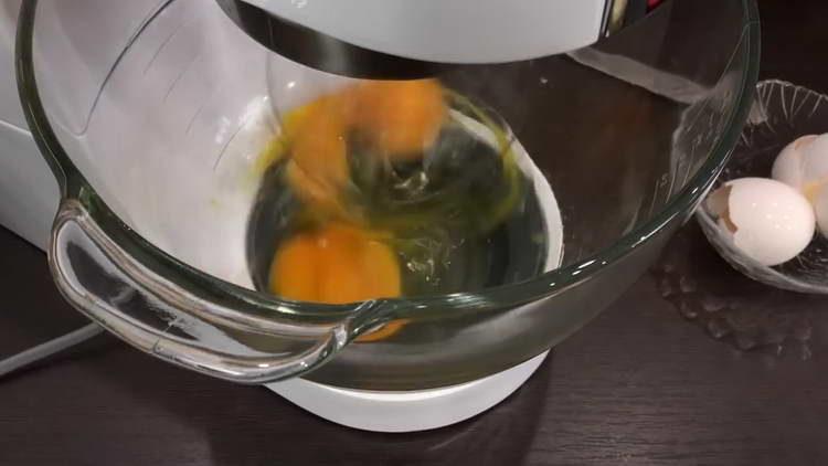 beat eggs with a mixer